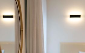 Mercure Central City Hotel And Apartments
